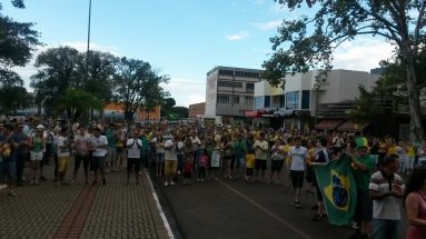 Protestos e manifestações em Xanxerê e Chapecó