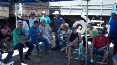 Buscando soluções para a greve em Chapecó, Xanxerê, Bom Jesus, Xaxim e Abelardo Luz (28/02/2105)