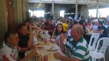 Festa na comunidade da Colônia Cella em Chapecó