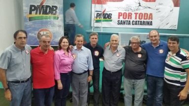 Encontro do PMDB, com regionais Chapecó, Seara e Quilombo e direção estadual do partido