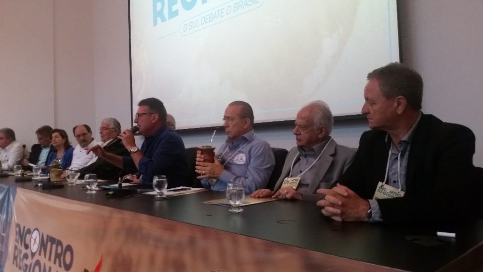 Colatto avalia encontro do PMDB do Sul e fala sobre convenção deste sábado 12 em Brasília