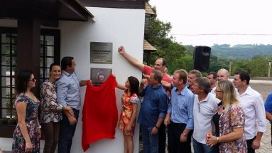 Inauguração do portal do município de São Carlos/SC