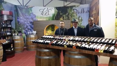 São Joaquim – Visita Festa da Maçã, vinicultores e amigos